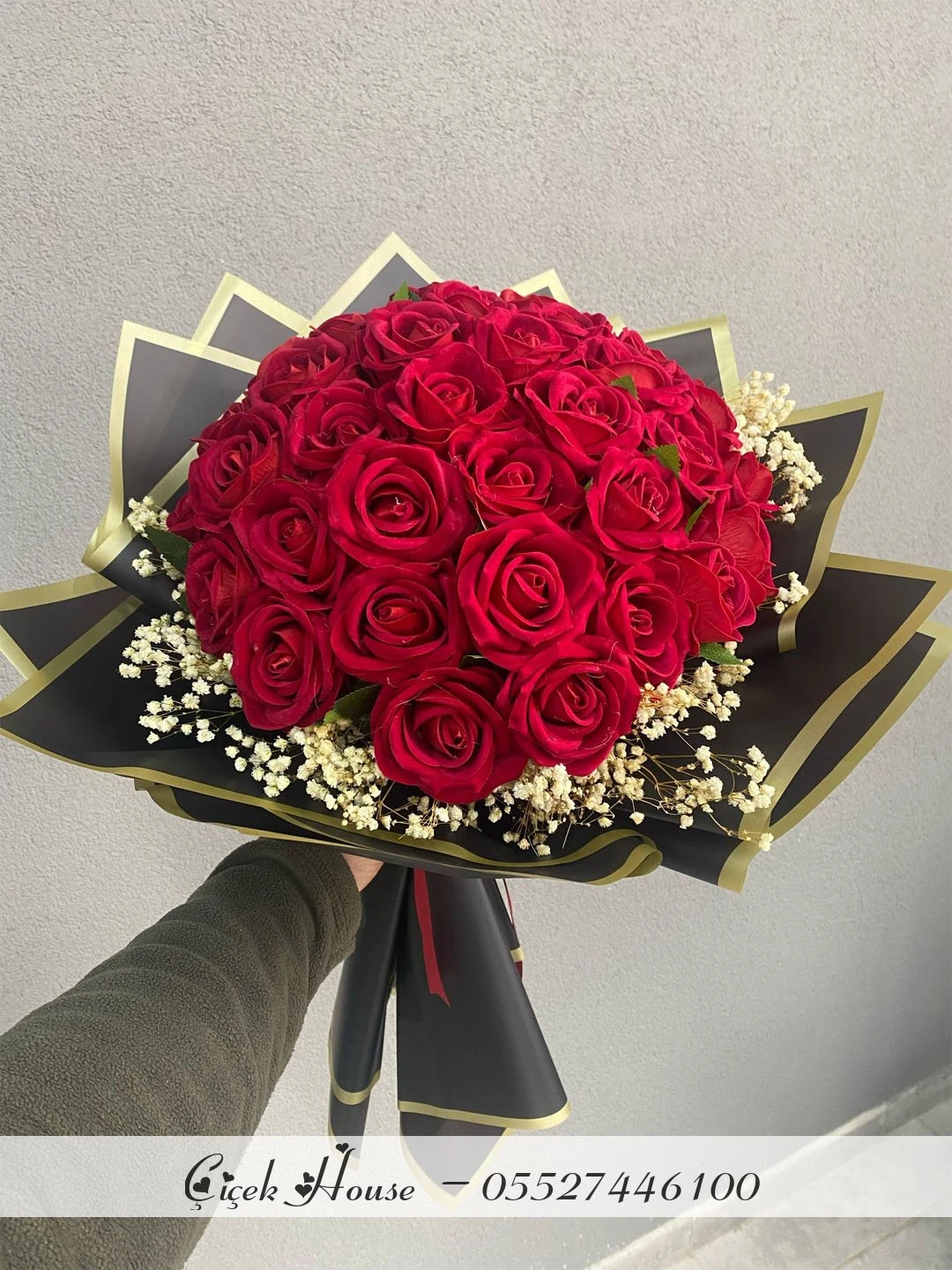 41 li Kırmızı Gül Buketi Yapay