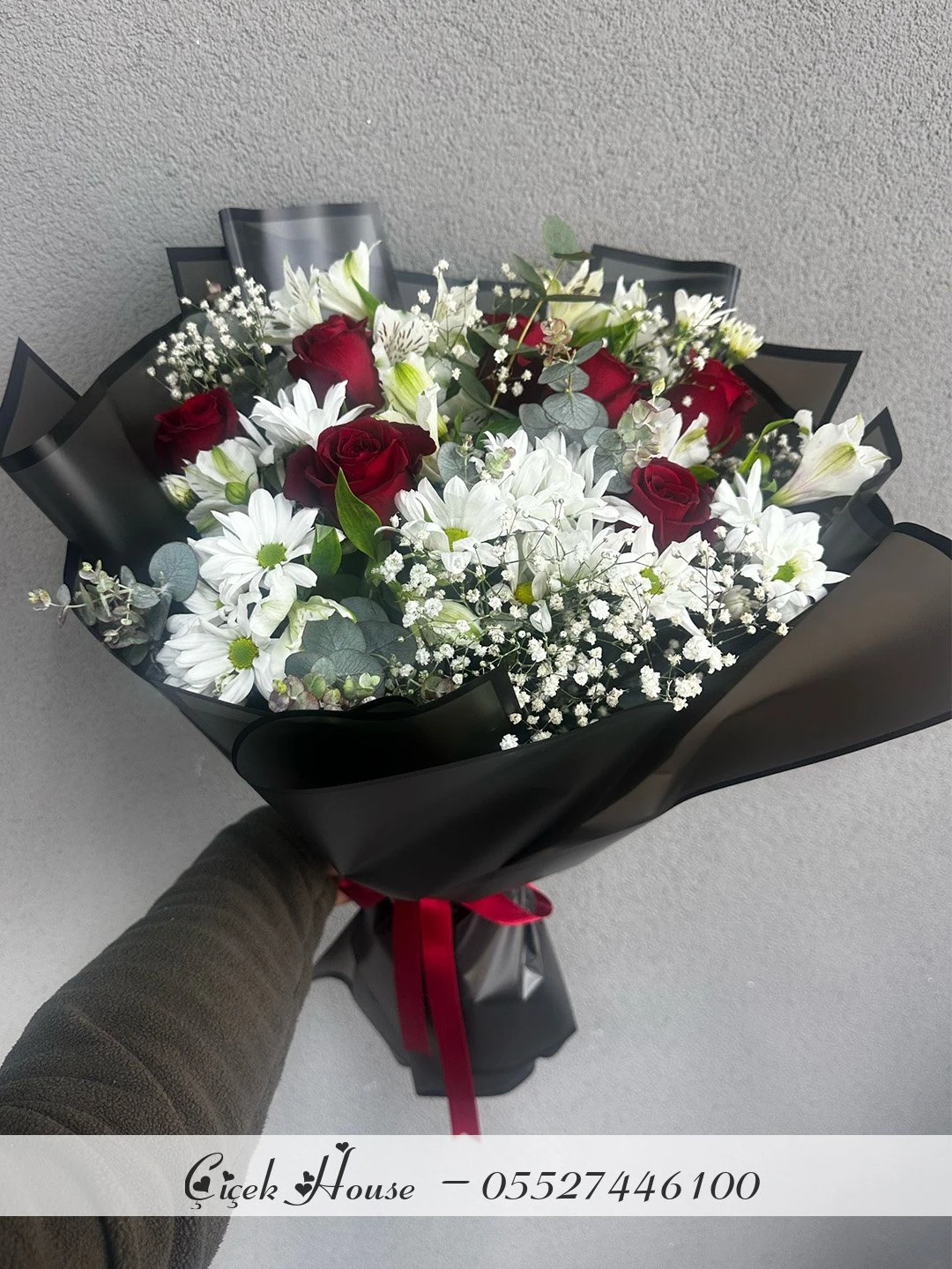 7 Güllü Papatyalı Buket