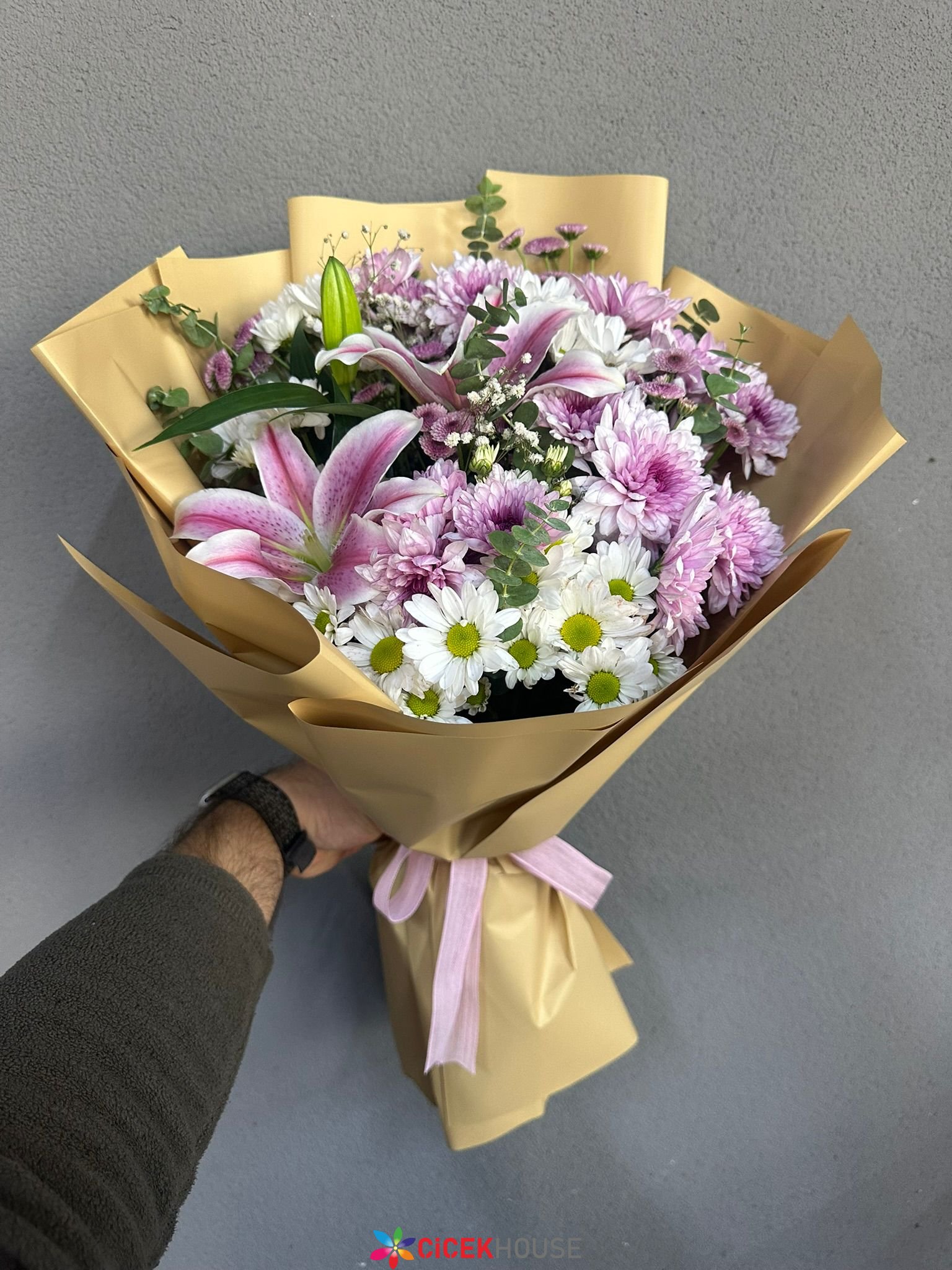 Lilyumlu Kasımpatı Buketi