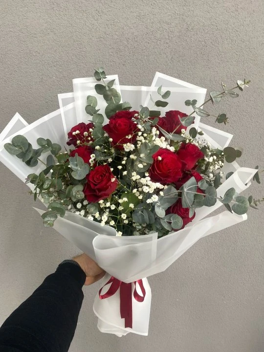 11 Kırmızı Güllü Buket