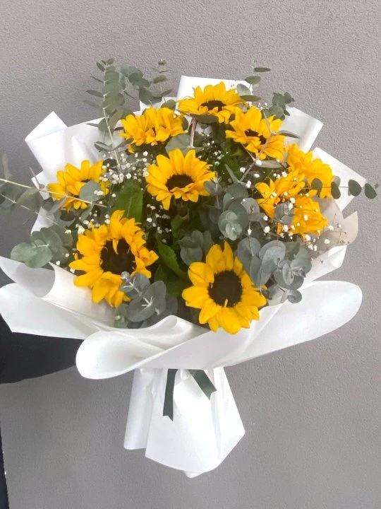 Ayçiçeği Buketi