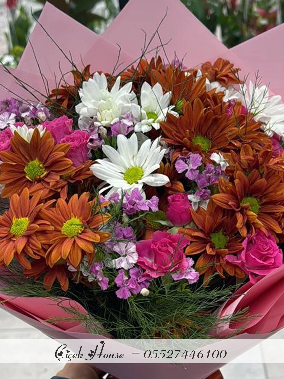 Çardak Güllü Mevsim Çiçekleri Buketi
