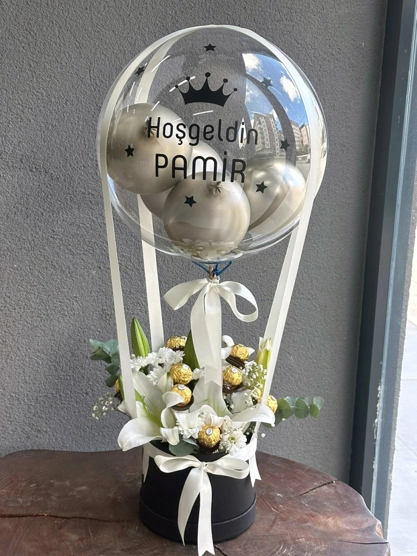 Çikolata Ve Çiçekli Balonlu Kutu