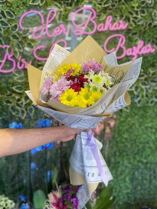 Karışık Papatya ve Gül Buketi