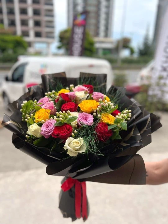 Renkli Gül Buketi VIP