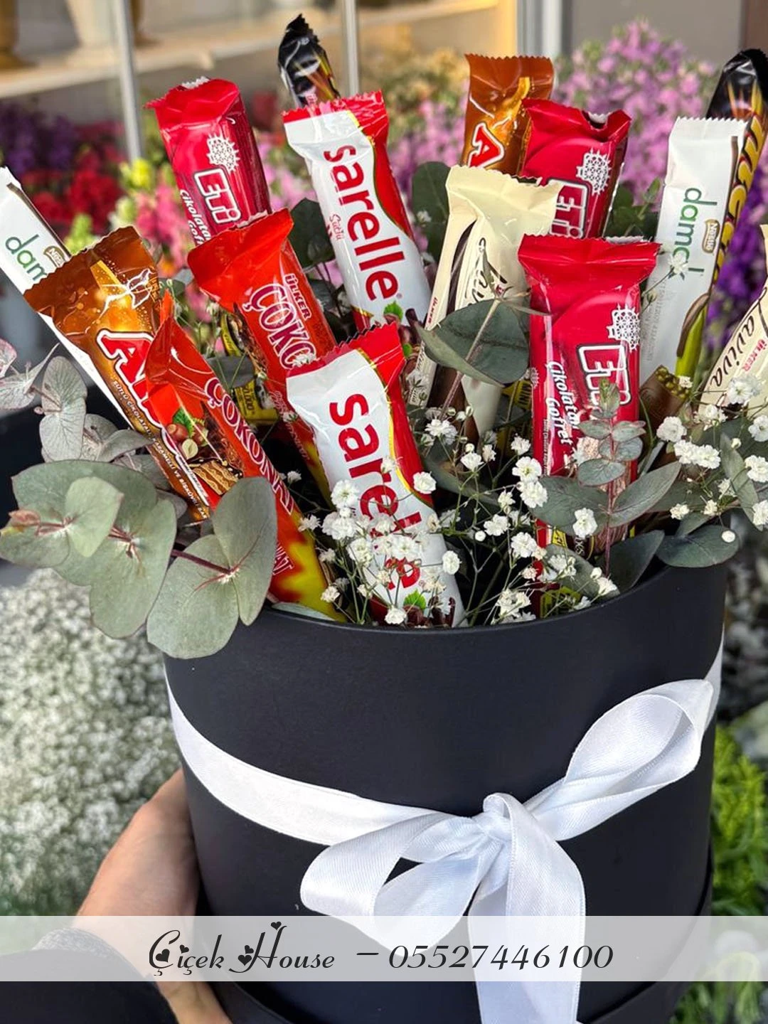 Siyah Kutuda Çikolata Aranjmanı